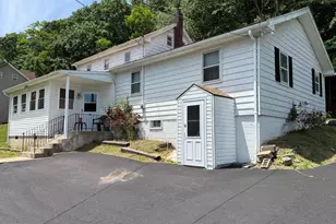 16 E Main St, Quakake, PA 18245 - Photo 2