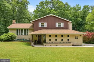 28 Pine Heights Dr, Pine Grove, PA 17963 - Photo 12