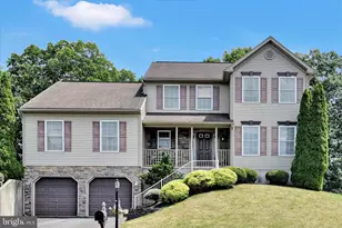 84 Oak Ledge Ave, Schuylkill Haven, PA 17972 - Photo 1