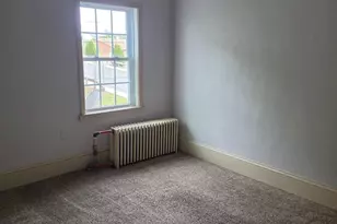 102 E Oak St, Frackville, PA 17931 - Photo 6