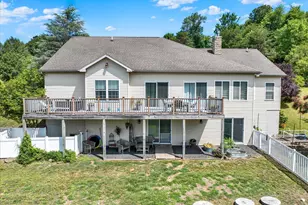1888 Bow Dr, Auburn, PA 17922 - Photo 8