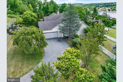 1888 Bow Drive, Auburn, PA 17922 - Photo 14
