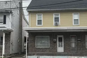 317 Center Ave, Schuylkill Haven, PA 17972 - Photo 2