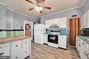 38 Valley St, New Philadelphia, PA 17959 - Photo 18