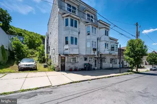 33 W Main St, Girardville, PA 17935 - Photo 4