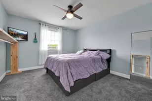 803 Pinewood Dr, Pottsville, PA 17901 - Photo 24