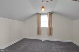 803 Pinewood Dr, Pottsville, PA 17901 - Photo 22