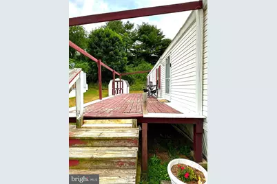 414 Frieden Manor, Schuylkill Haven, PA 17972 - Photo 2
