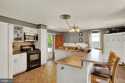 300 W Mifflin Street, Orwigsburg, PA 17961 - Photo 12