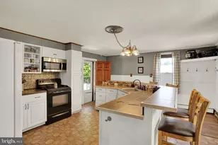 300 W Mifflin St, Orwigsburg, PA 17961 - Photo 12