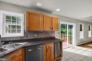 1223 Running Deer Dr, Auburn, PA 17922 - Photo 12
