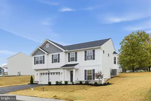 34 Sajer Rd, Pottsville, PA 17901 - Photo 2