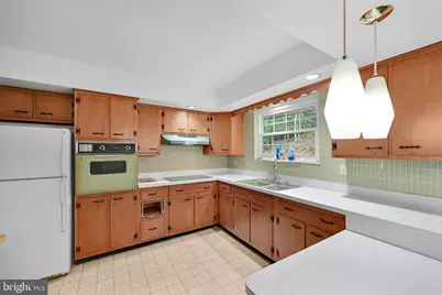 30 N Valley Street, New Philadelphia, PA 17959 - Photo 12