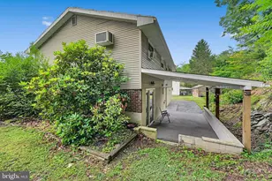 30 N Valley St, New Philadelphia, PA 17959 - Photo 32