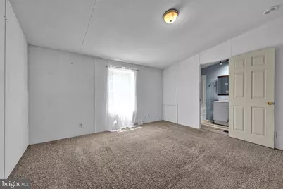 305 Pennsylvania Avenue, Shenandoah, PA 17976 - Photo 16