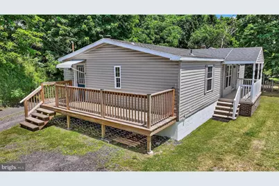 305 Pennsylvania Avenue, Shenandoah, PA 17976 - Photo 24
