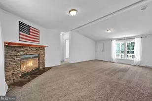 305 Pennsylvania Ave, Shenandoah, PA 17976 - Photo 8