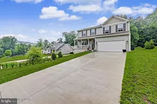 24 Cedar Crk Dr, Ashland, PA 17921 - Photo 8
