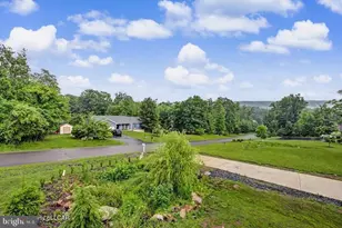 24 Cedar Crk Dr, Ashland, PA 17921 - Photo 14