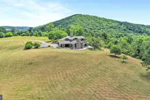 76 Zehner Ln, Landingville, PA 17942 - Photo 6