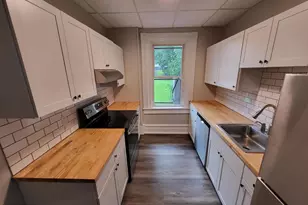 201 E Market St, Orwigsburg, PA 17961 - Photo 6