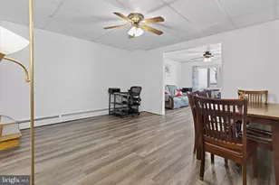 436 E Elm St, Tamaqua, PA 18252 - Photo 8