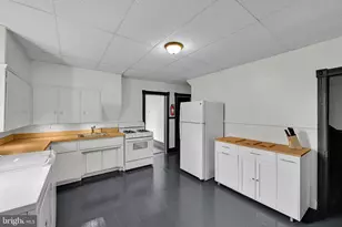 510 Howard Ave, Pottsville, PA 17901 - Photo 8
