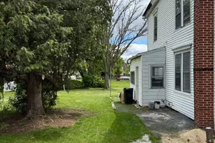 328 E Oak St, Frackville, PA 17931 - Photo 46