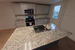 2149 W Norwegian St, Pottsville, PA 17901 - Photo 12