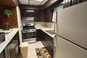 148 S 3rd St, Saint Clair, PA 17970 - Photo 8