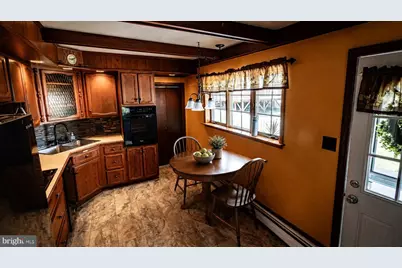 66 E Savory Street, Pottsville, PA 17901 - Photo 16