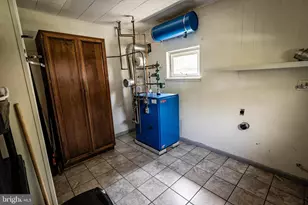 66 E Savory St, Pottsville, PA 17901 - Photo 18