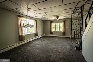 66 E Savory St, Pottsville, PA 17901 - Photo 20