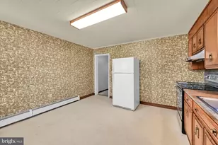 230 S Middle St, Frackville, PA 17931 - Photo 12