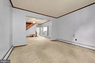 230 S Middle St, Frackville, PA 17931 - Photo 6