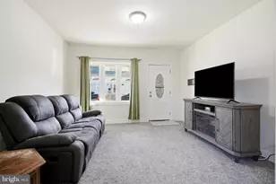 32 Clay St, New Philadelphia, PA 17959 - Photo 10
