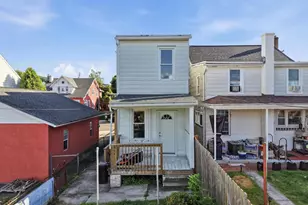 32 Clay St, New Philadelphia, PA 17959 - Photo 6