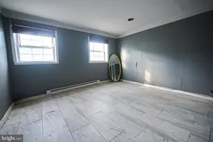 255 Peacock St, Pottsville, PA 17901 - Photo 4