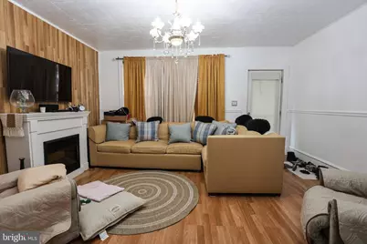 300 S 2nd Street, Saint Clair, PA 17970 - Photo 4