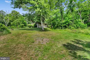 5 Walnut St, Tremont, PA 17981 - Photo 4