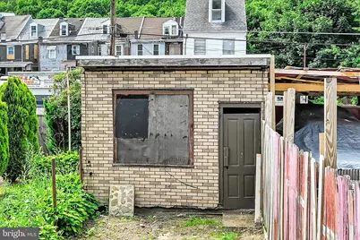 1014 E Centre Street, Mahanoy City, PA 17948 - Photo 4