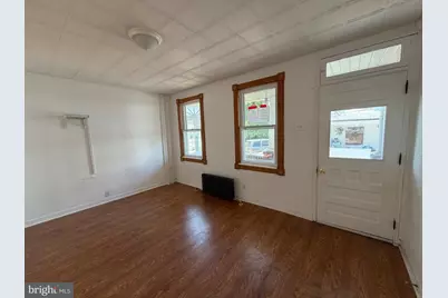 230 W Early Avenue, Coaldale, PA 18218 - Photo 18