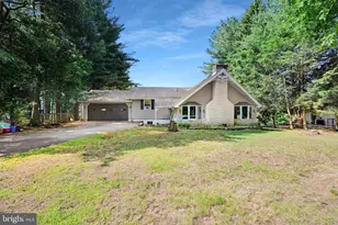 1839 Crazy Horse Dr, Auburn, PA 17922 - Photo 4