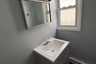 215 N Jardin St, Shenandoah, PA 17976 - Photo 14