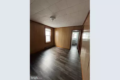 215 N Jardin Street, Shenandoah, PA 17976 - Photo 18