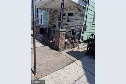 215 N Jardin Street, Shenandoah, PA 17976 - Photo 1