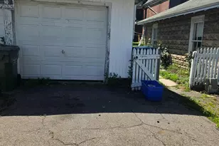 181 S Tulpehocken St, Pine Grove, PA 17963 - Photo 16