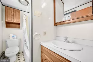 212 N Nichols St, Saint Clair, PA 17970 - Photo 18