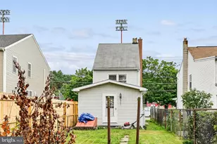 212 N Nichols St, Saint Clair, PA 17970 - Photo 30