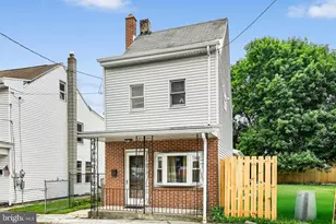 212 N Nichols St, Saint Clair, PA 17970 - Photo 6